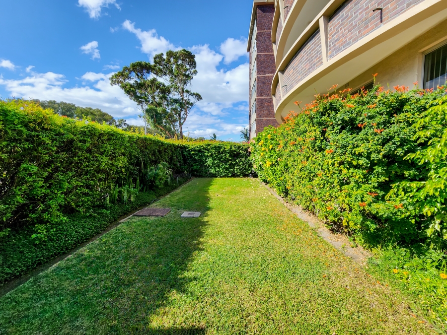 2 Bedroom Property for Sale in Green Point Western Cape